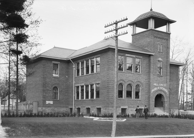 Hillcrest Public School, about 1909